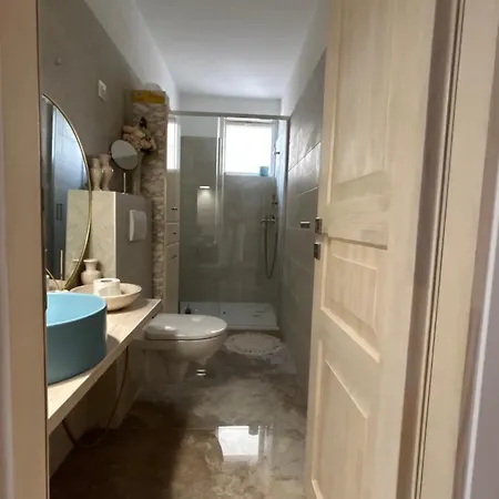 Boutique 01 شقة *