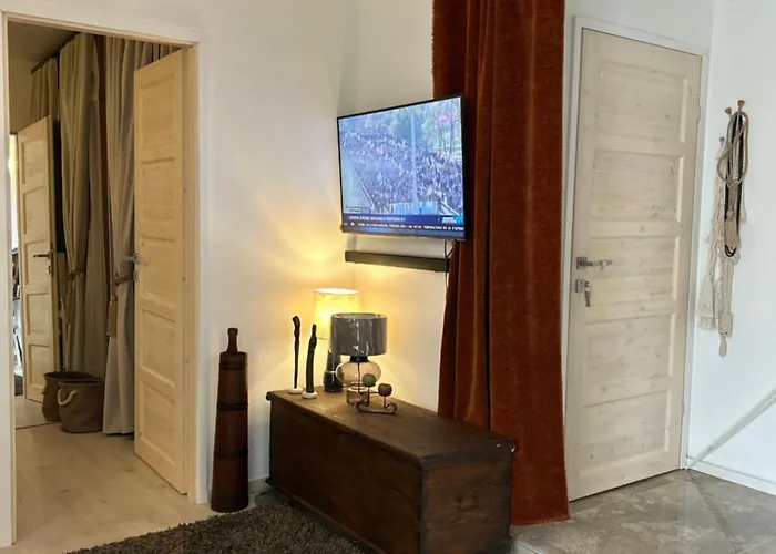 Boutique 03 * זאדאר