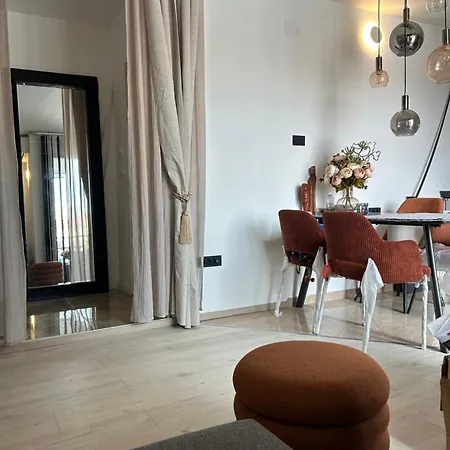 Apartment Boutique 01 *