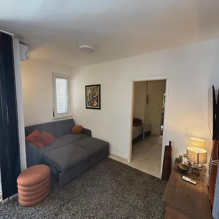 Apartman Boutique 01 *